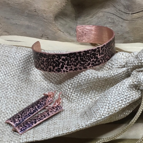 Animal Print Hammered Copper Leopard Earrings - Picture 7 of 7